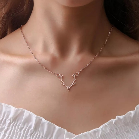 Jewelry - ♡Darla♡ Antler Rose Gold Necklace